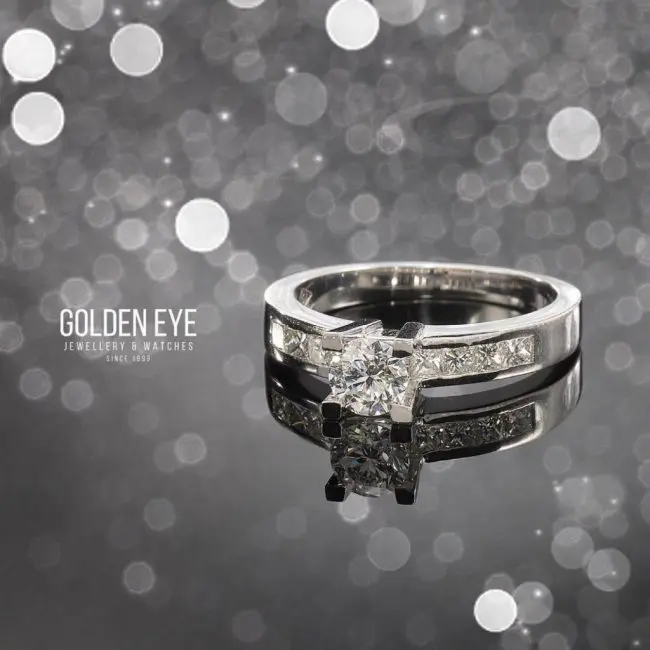 תכשיטי עין זהב לנשים תכשיטי טבעת אירוסין יהלומים משובחים על זהב או פלטינה אלניה