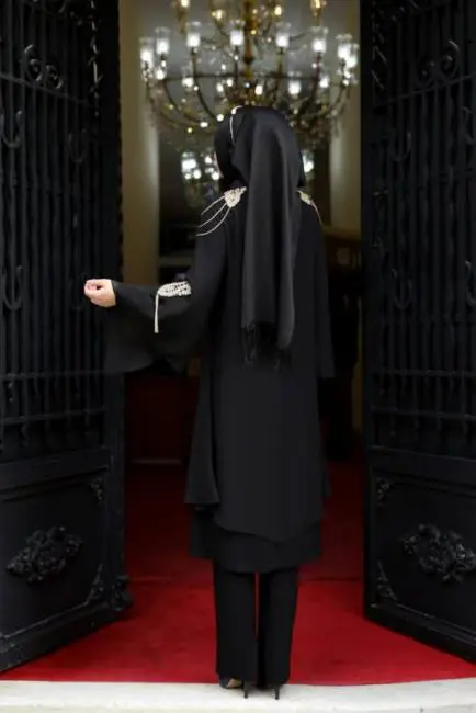 latest elegant two-piece modest dresses for muslim women - style 4614