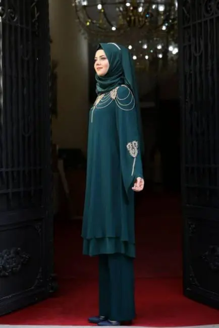 مسلم خواتین کے لیے جدید ترین خوبصورت دو ٹکڑوں کے معمولی لباس - سٹائل 4614