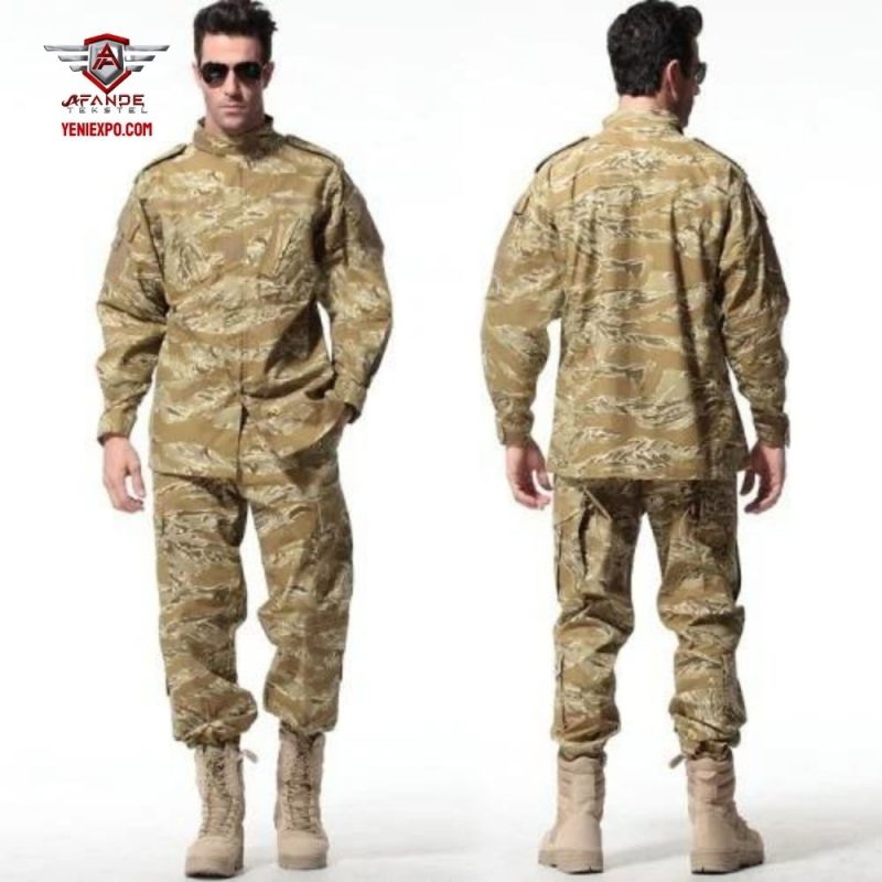2023-2024 戰鬥夾克 cp 多鏡頭戰術制服批發適用於遊戲、保全和訓練